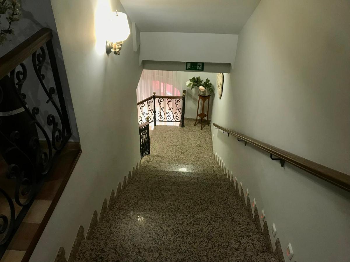 זאפרה Hotel Cervantes מראה חיצוני תמונה