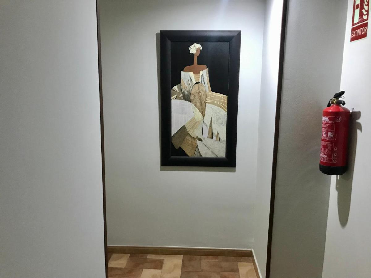 זאפרה Hotel Cervantes מראה חיצוני תמונה