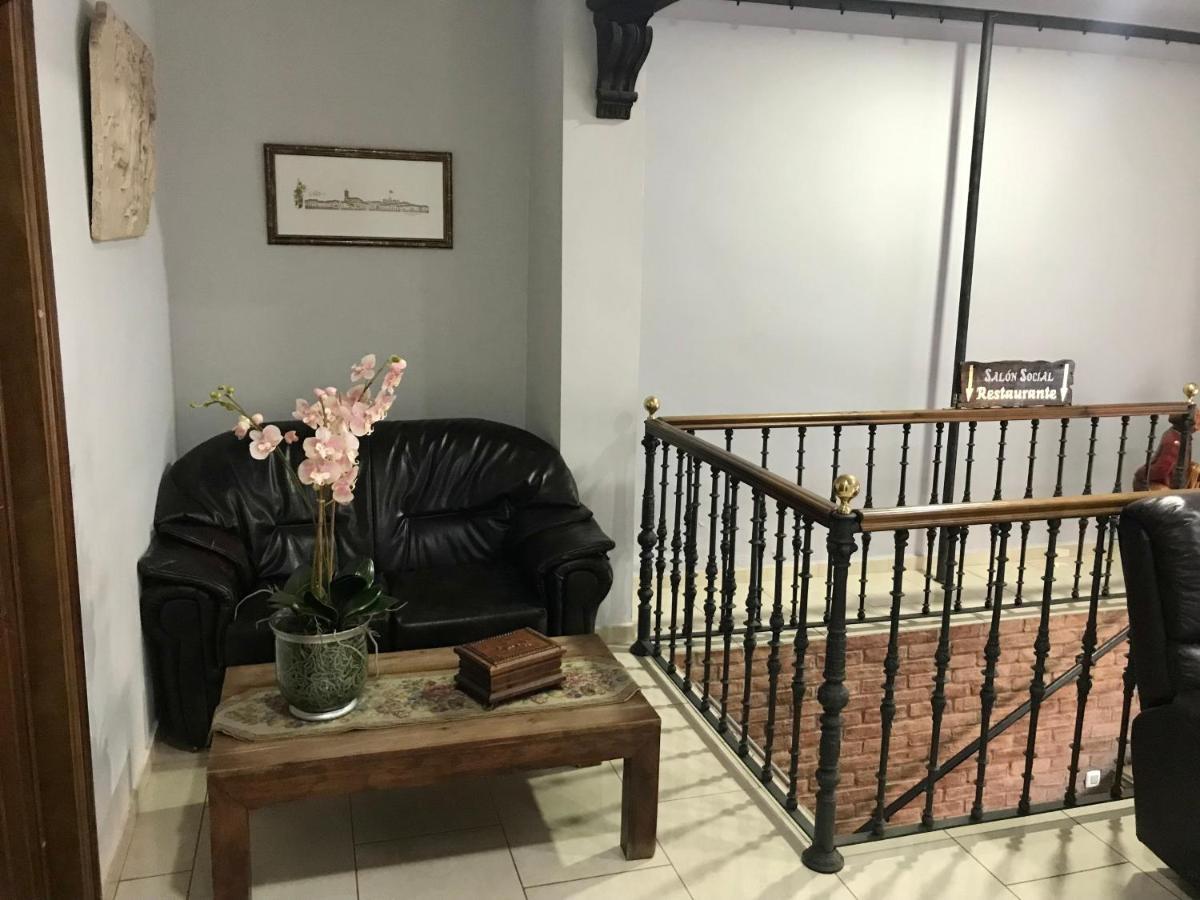 זאפרה Hotel Cervantes מראה חיצוני תמונה