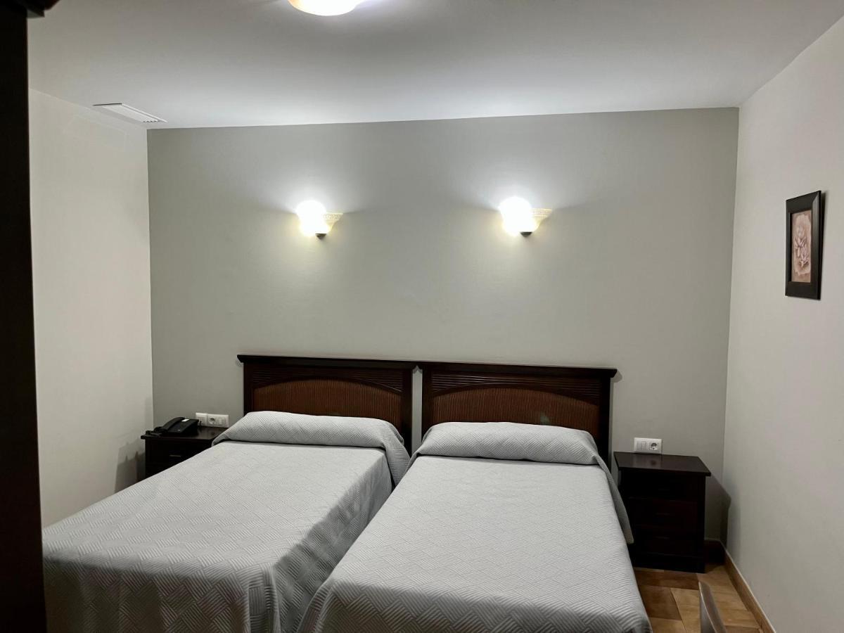 זאפרה Hotel Cervantes מראה חיצוני תמונה