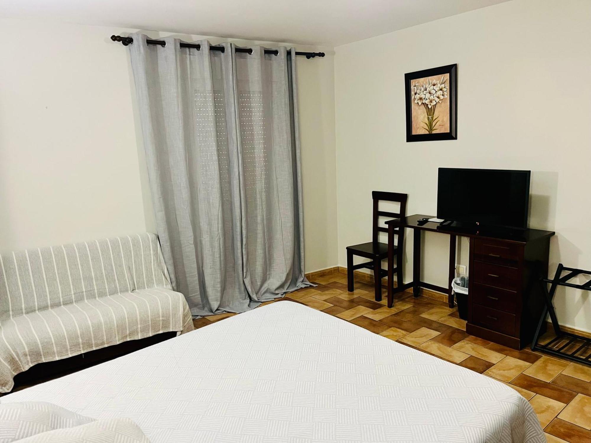 זאפרה Hotel Cervantes מראה חיצוני תמונה